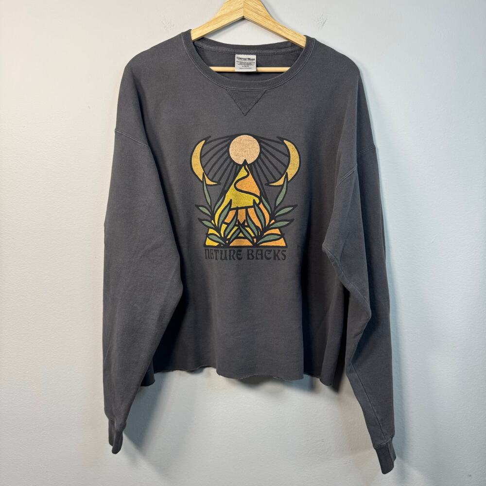 Nature Backs Comfort Wash Gray Crewneck Sweatshirt Raw Hem Large